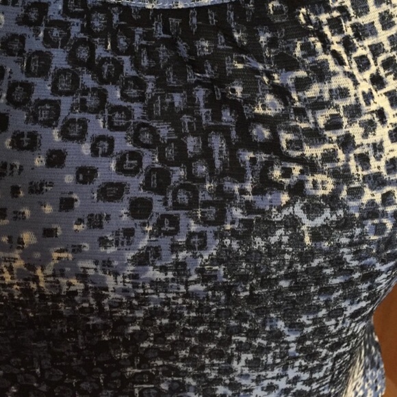 Liz Claiborne top - Picture 2 of 3